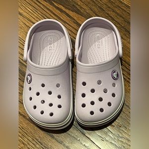 Lavender Crocs Crocband Girls Size 10 preowned